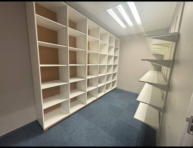 170M² OFFICE TO LET IN TYGER VALLEY